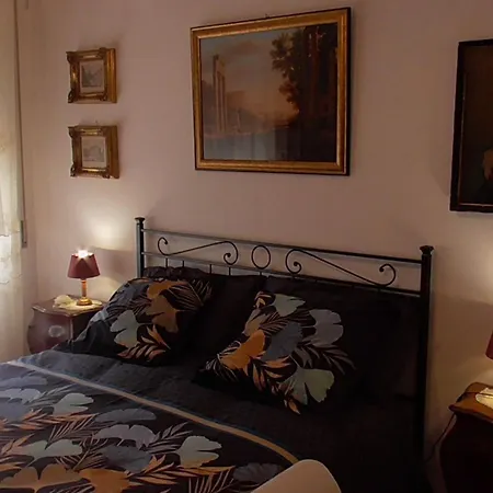 Apartment Italian Romance - A Fine In