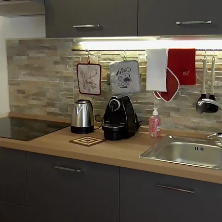 Italian Romance - A Fine In Řím